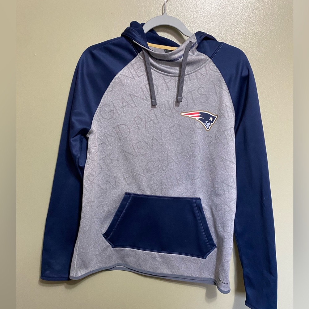 New England Patriots Hoodie, Size M